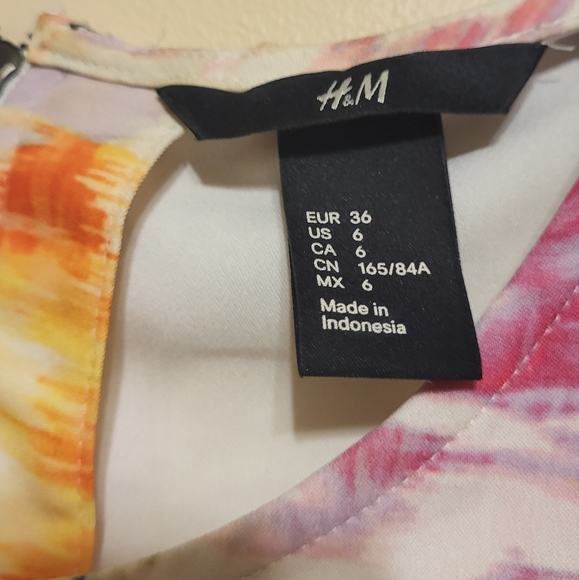 Floral peplum blouse - Picture 2 of 8